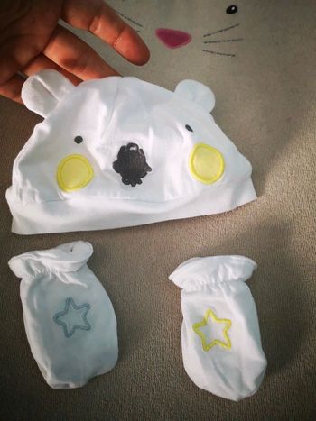 Bonnet et moufles bébé 3mois