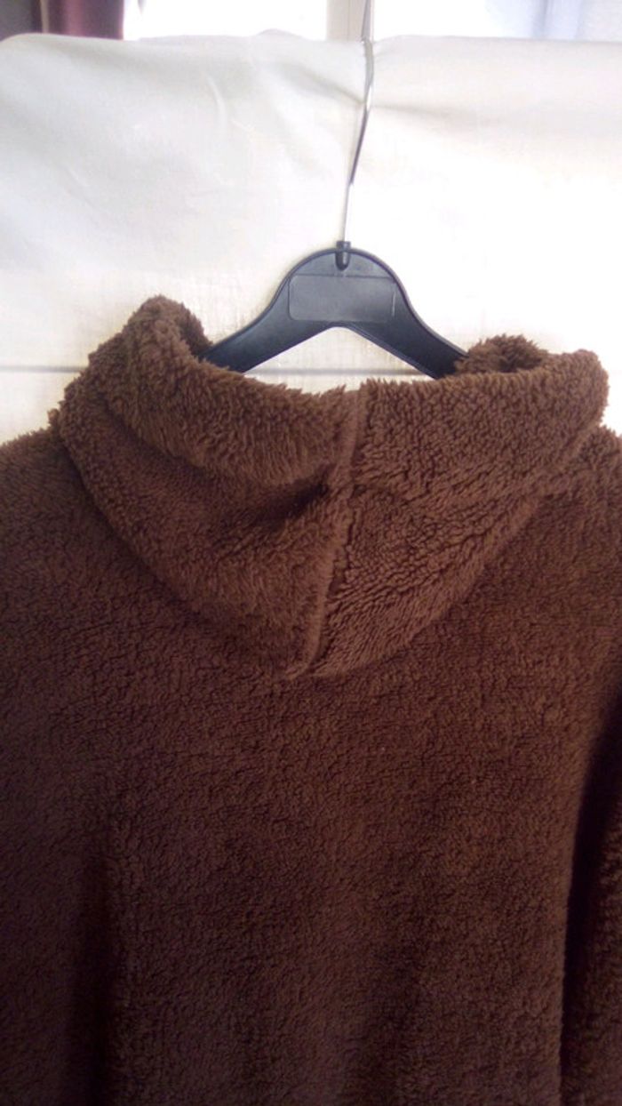 Gilet chocolat à capuche neuf - photo numéro 10