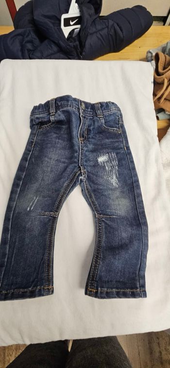 Jean slim tape à l’œil