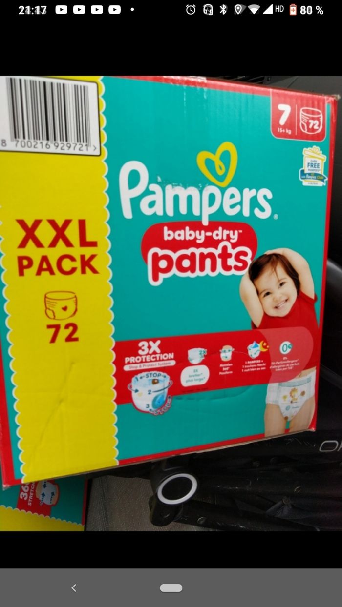 Lot de 2 cartons Pampers pants taille 7