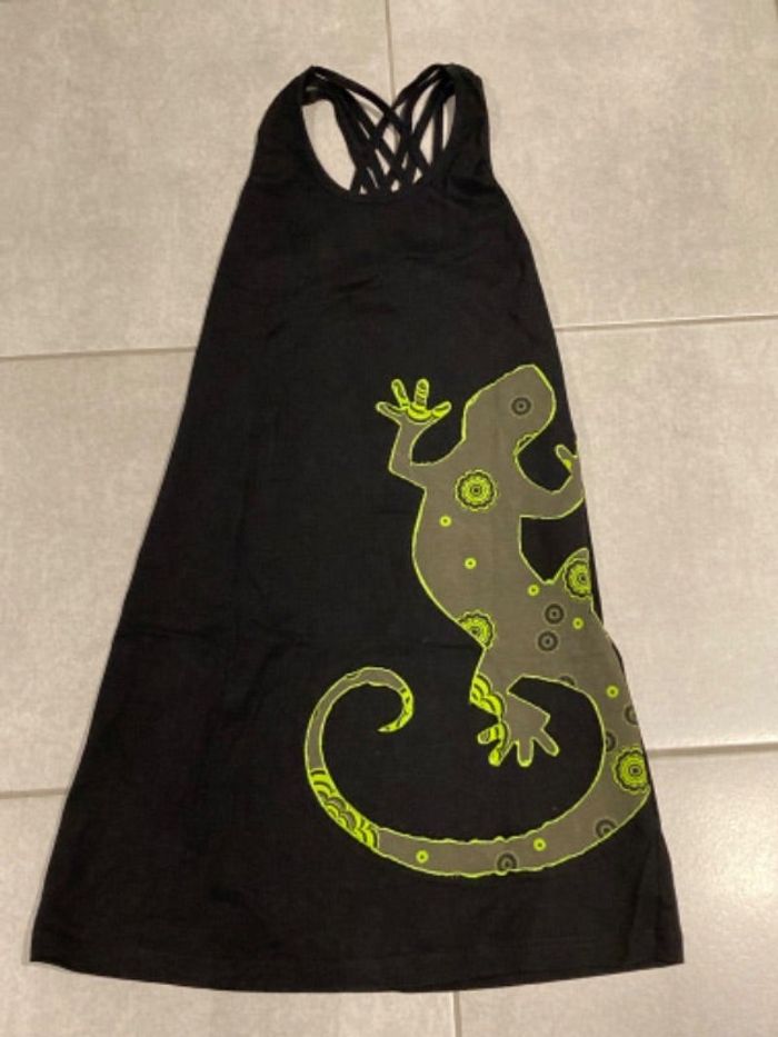 Robe noir et verte T.M
