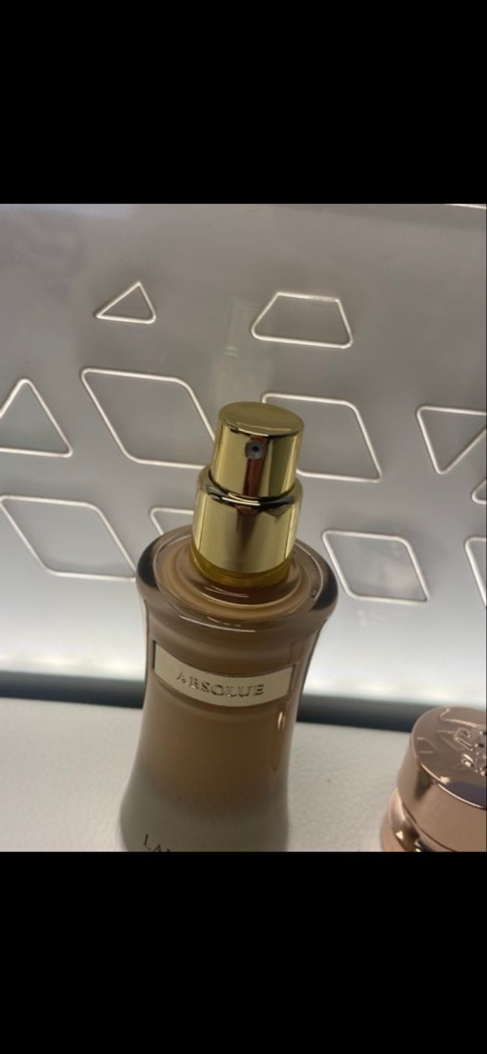 Fond de teint - photo numéro 2