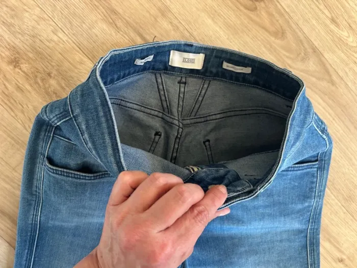 Closed jeans neuf relaxed jeans pedal pusher taille 27 × 32 - photo numéro 4