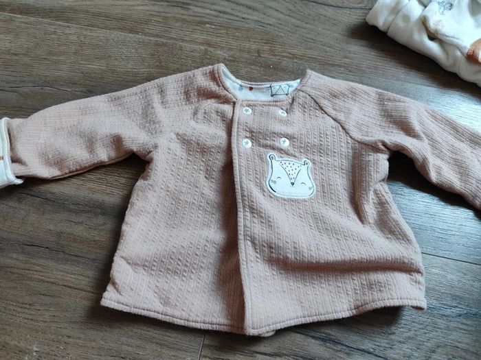 Pyjama et veste 3 mois - photo numéro 4