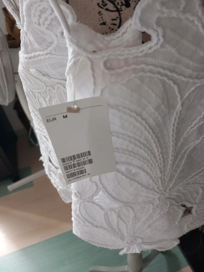Top brodé h&m - photo numéro 3