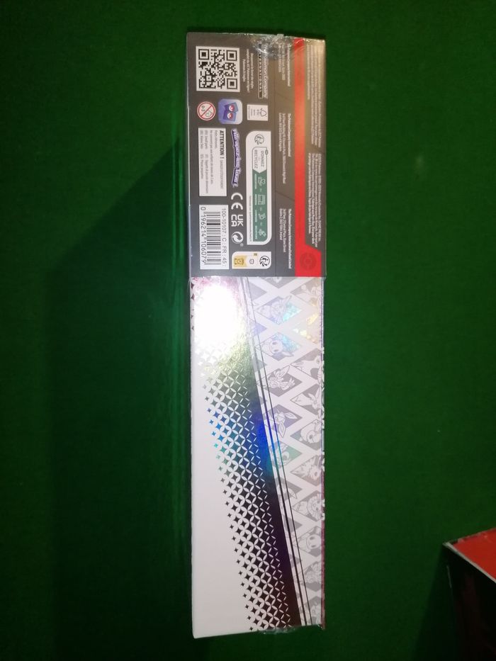 Pokemon SPC 8.5 scellé - photo numéro 2