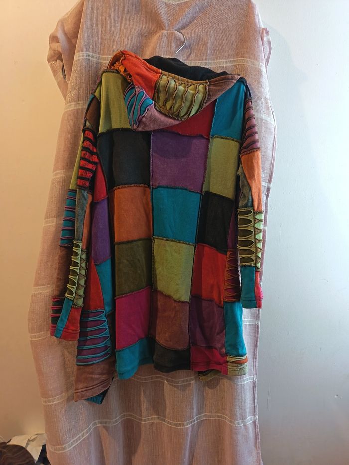 Manteau coloré, style patchwork. - photo numéro 4