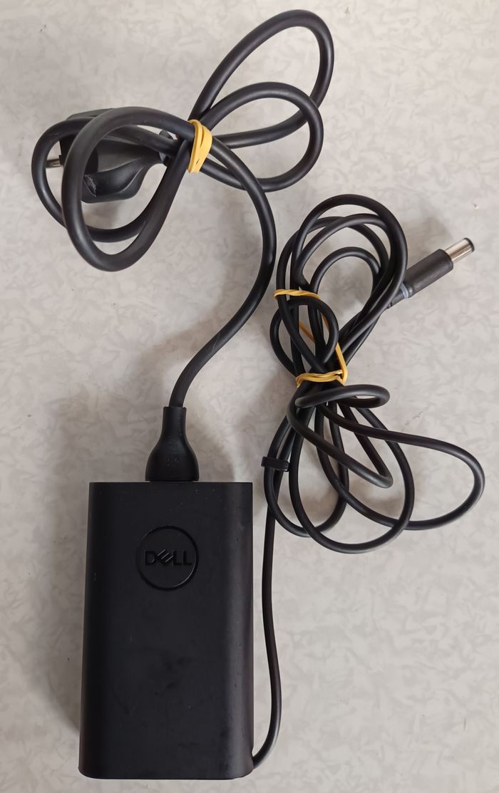 Chargeur Original 65W Dell Modèle IS 13252 IEC 60950-1 avec câble d'alimentation