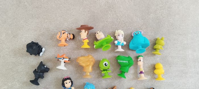 Lot de figurines a ventouse - photo numéro 2