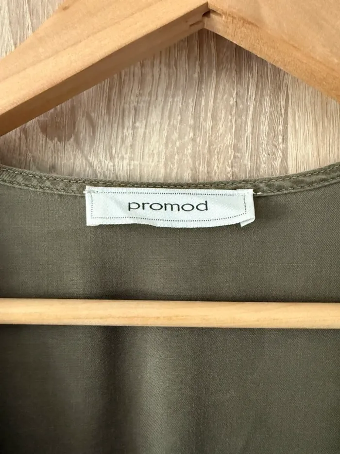 Robe cache cœur Promod kaki - photo numéro 4