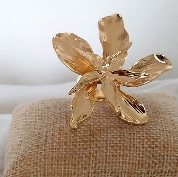 Grosse bague fleur - photo numéro 2