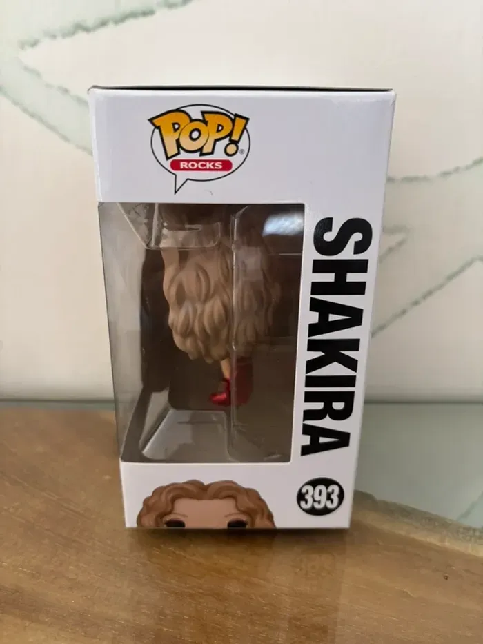 Figurine funko pop chanteuse Shakira 393 - photo numéro 4