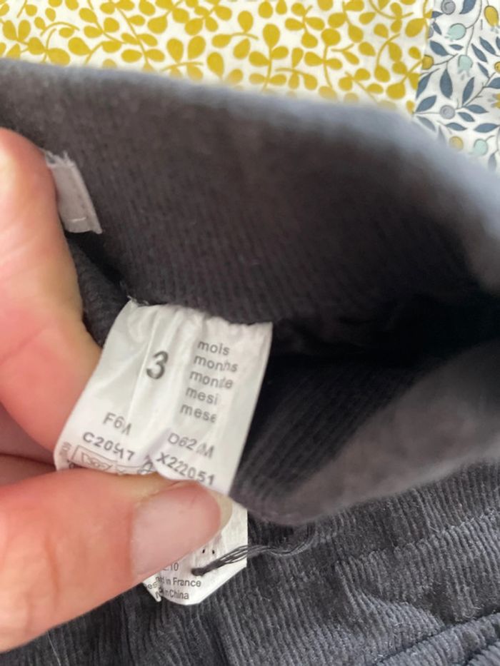 Cargo velours IKKS 3 mois - photo numéro 3