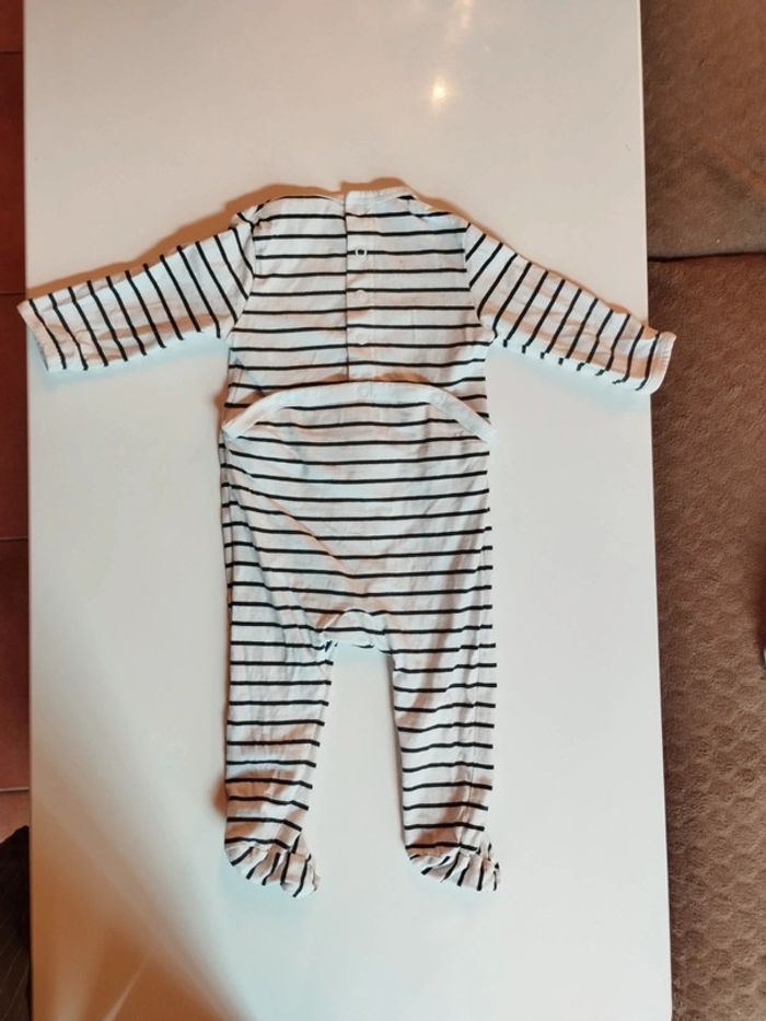Pyjama 9 a 12 mois Legé - photo numéro 4