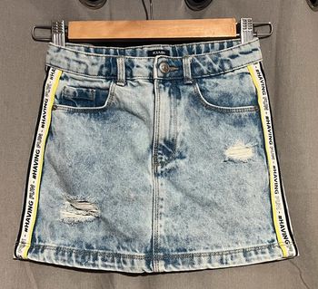 Jupe en jean bleu kiabi 6 ans excellent état
