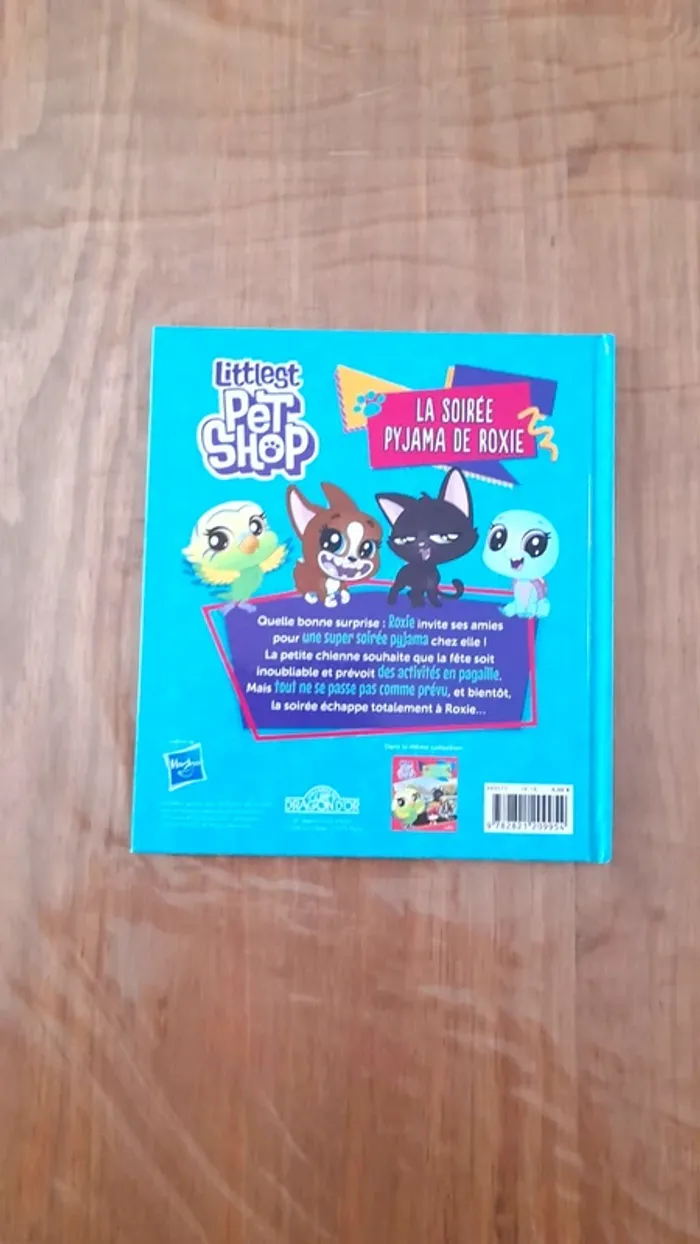 Livre Littlest Petshop "La soirée pyjama de Roxie" - photo numéro 2