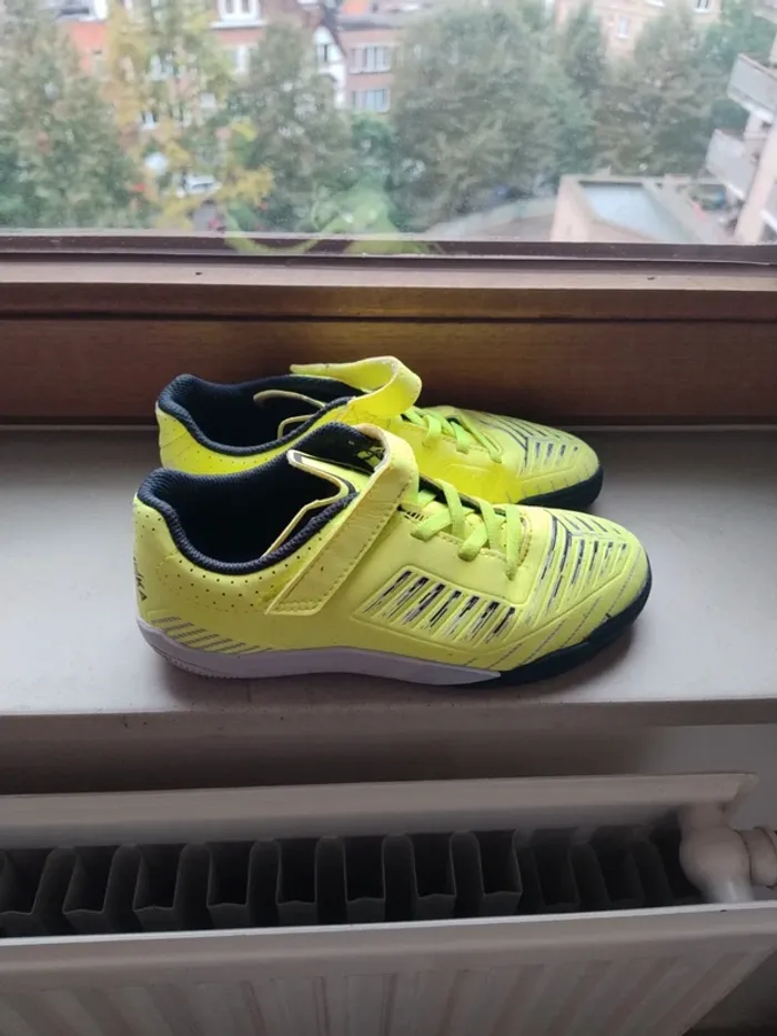 Chaussures de foot - photo numéro 2