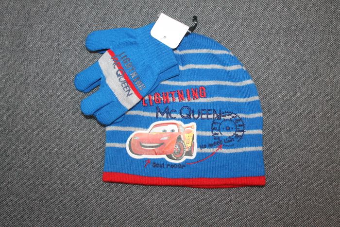 ensemble cars disney bonnet et gants bleu taille 54