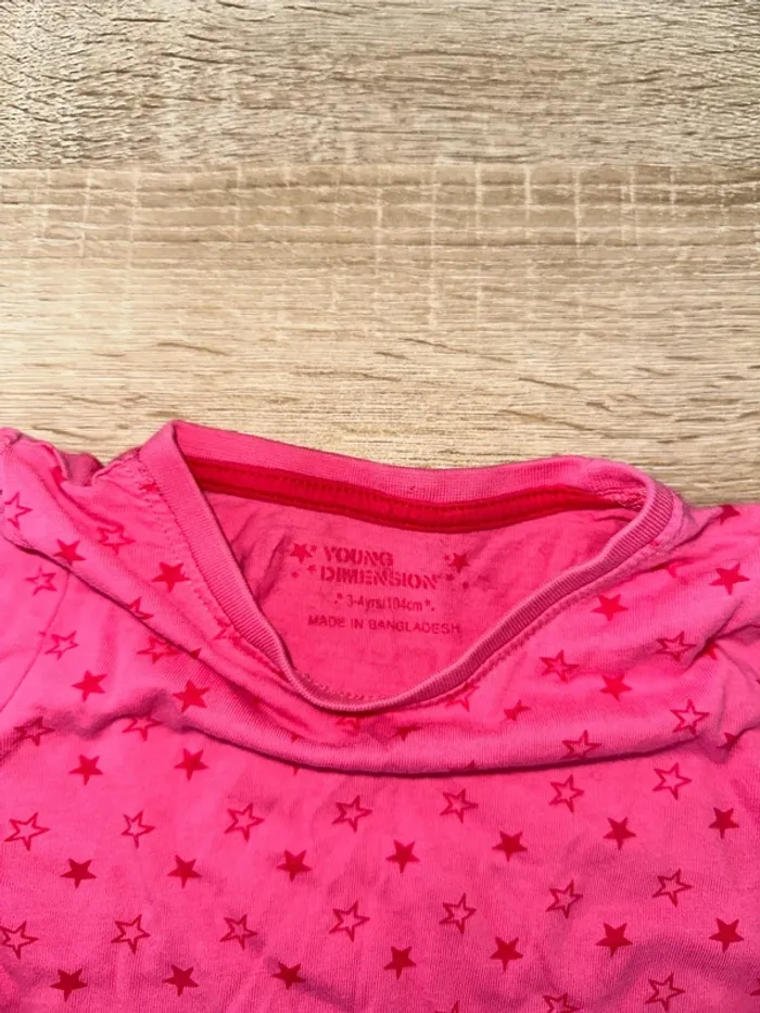 Vend t-shirt manches longues taille 3-4 ans 104cm marque Young dimension - photo numéro 3