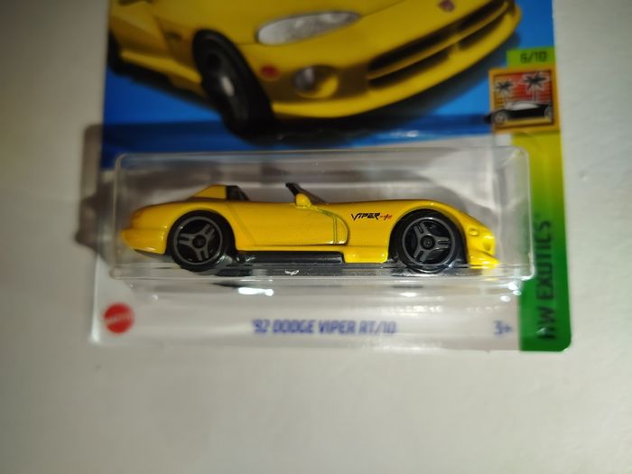 Hot Wheels '92 Dodge Viper RT/10 2024 - photo numéro 2