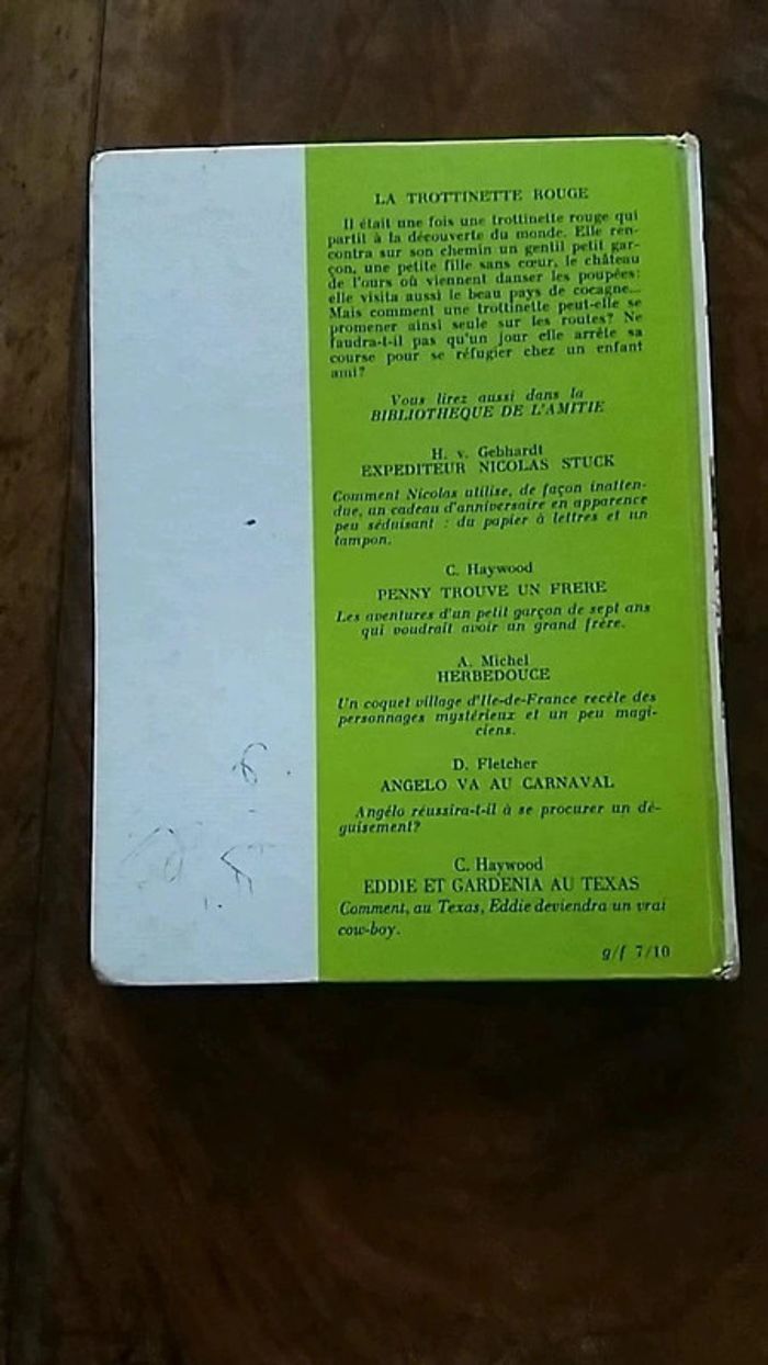 Livre la trottinette rouge - photo numéro 2