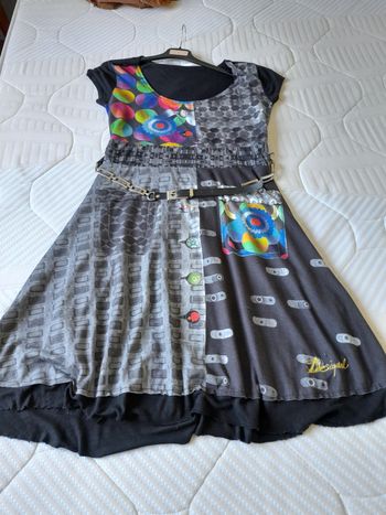 Robe desigual