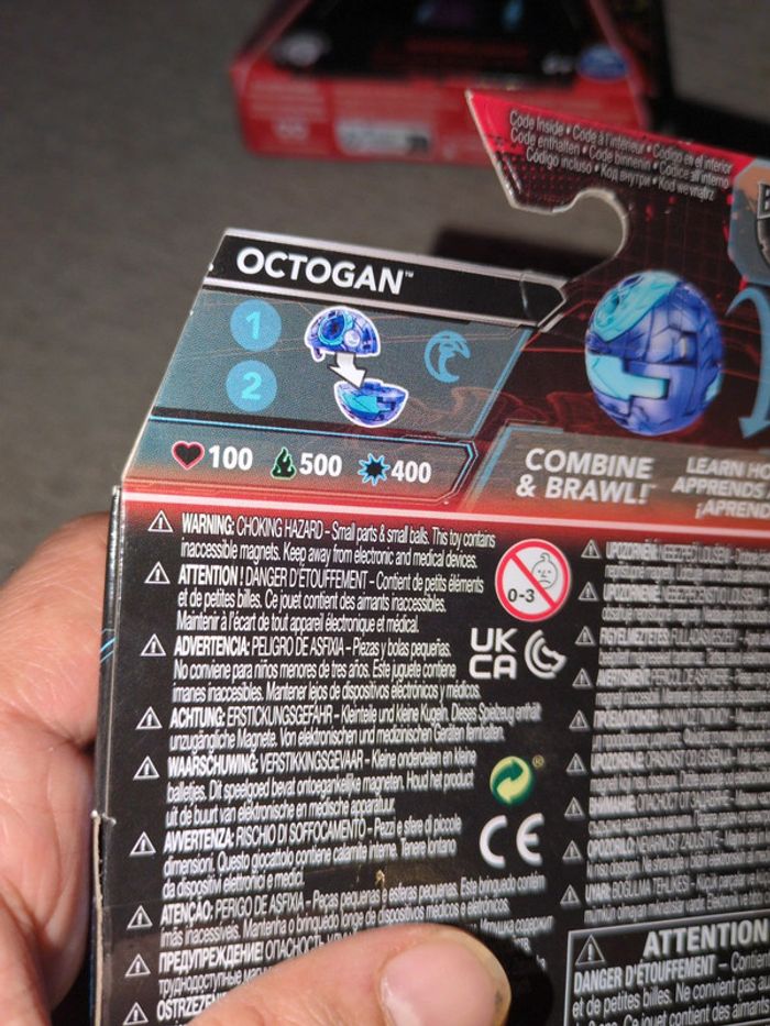 Lot de 3 boîtes de figurines Bakugan - photo numéro 5