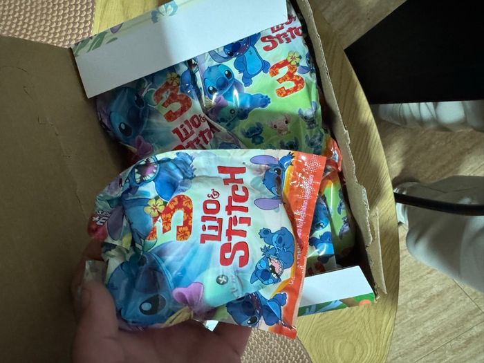 Stitch figurine - photo numéro 2