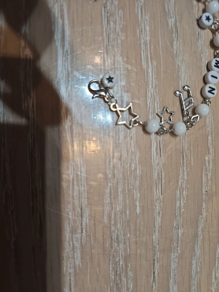 Bracelet argenté et blanc - photo numéro 2