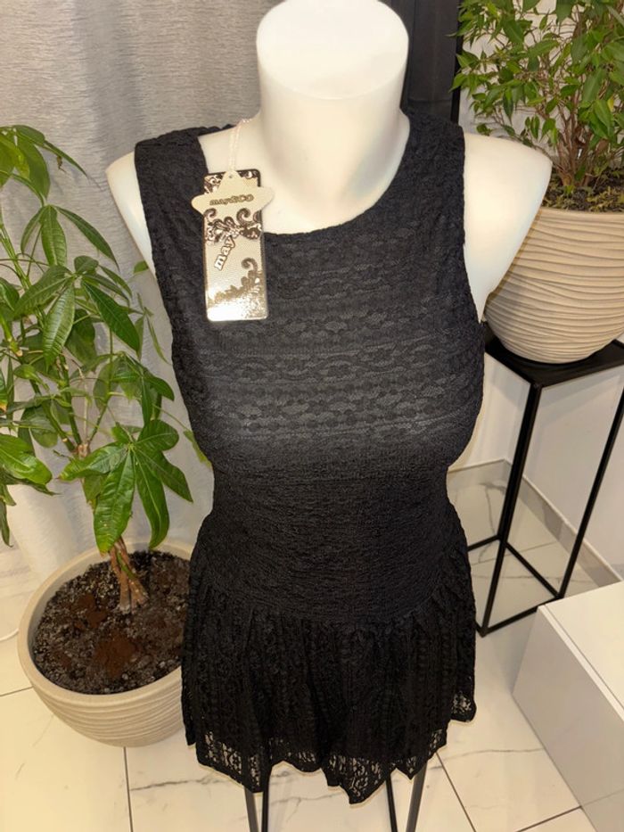 Superbe robe femme dentelle neuve taille S avec étiquette - photo numéro 2