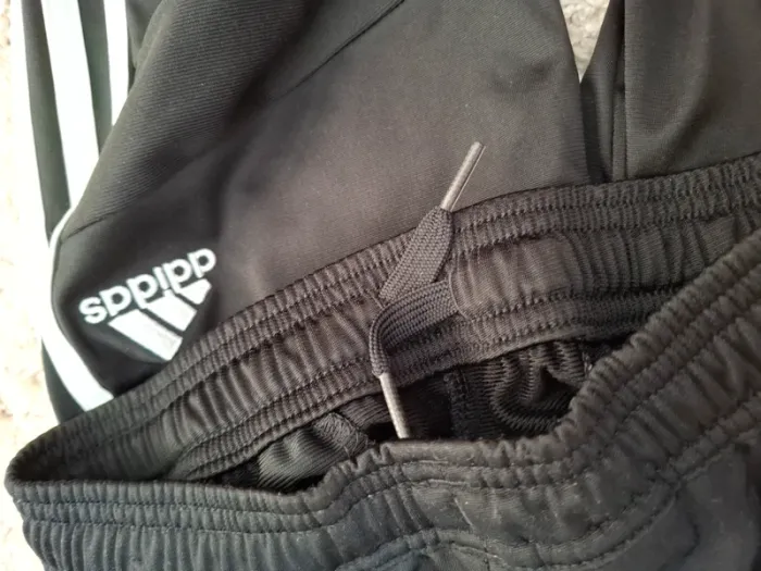 Pantalon de jogging Adidas Mixte neuf 8 ans - photo numéro 7