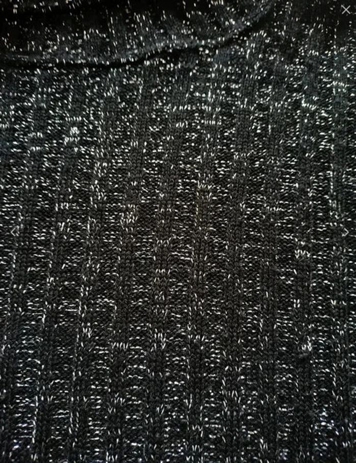 Pull col montant noir et argenté taille 38 - photo numéro 2