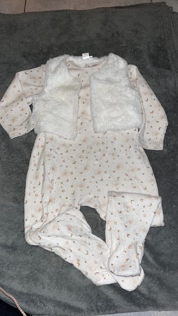 Pyjama 1 pièce avec gilet Génération Z