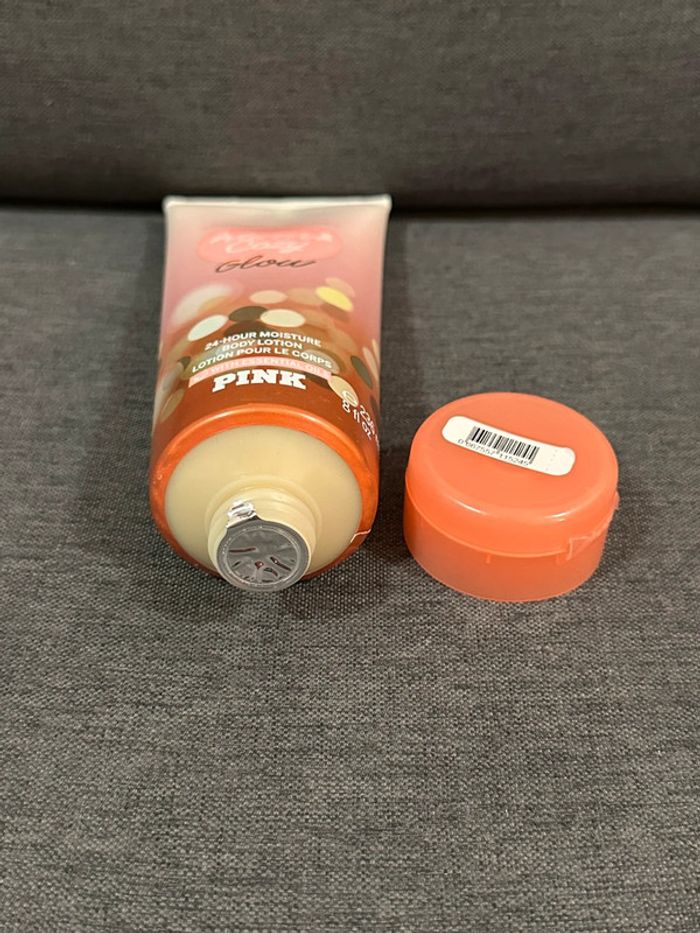 Lait hydratant - Pink Victoria’s Secret - Warm & Cosy Glow - Poire & orchidée - Corps 236ML Neuf - photo numéro 3