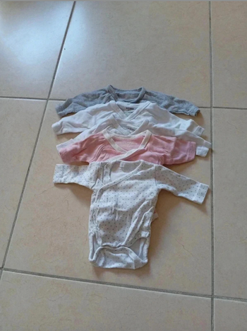 Lot de 5 bodies naissance