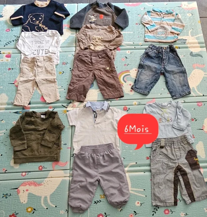 Gros Lot vêtements  (+ De 50 Articles) Bébé Garçon/Mixte + De 50 Articles - photo numéro 6