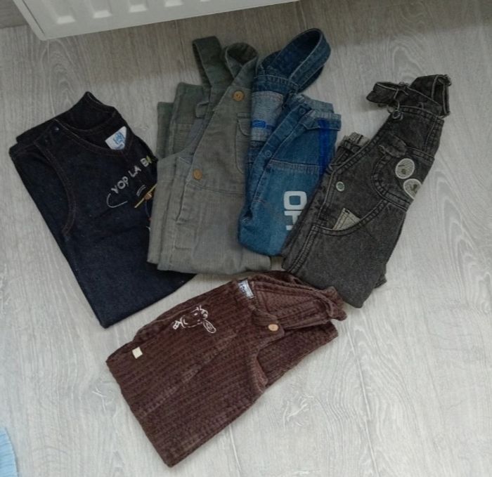 Lot de vêtements taille 12 mois garçon
