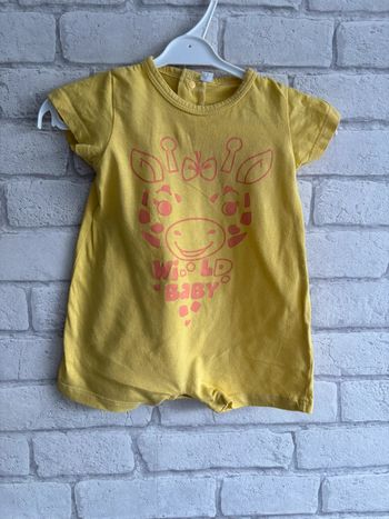 Barboteuse auchan taille 9/12 mois