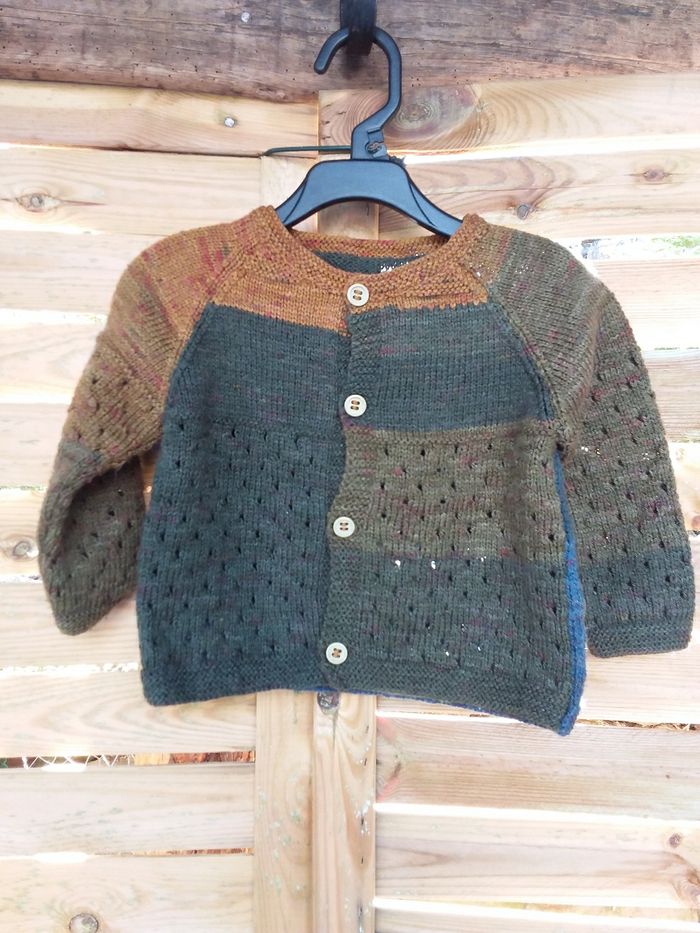 Gilet tricoté main - photo numéro 4