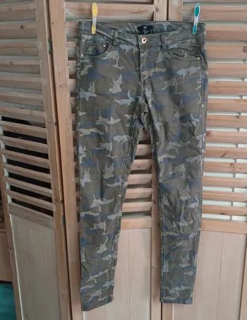Pantalon style militaire taille 40 femme H&M