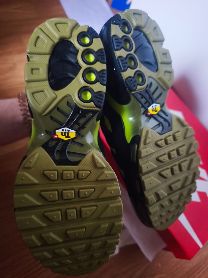 Basket Air max plus - photo numéro 4