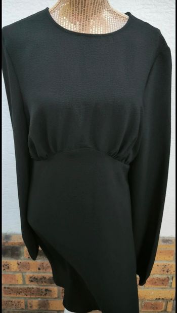 Robe légère noire 32 Primark 