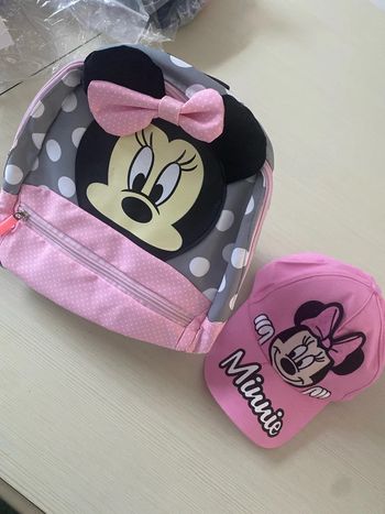 Ensemble sac et casquette neuf idéal école