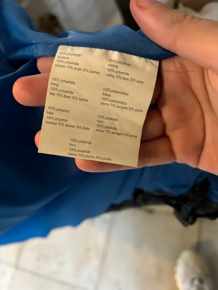 Doudoune Lacoste taille M en duvet et plumes - photo numéro 8