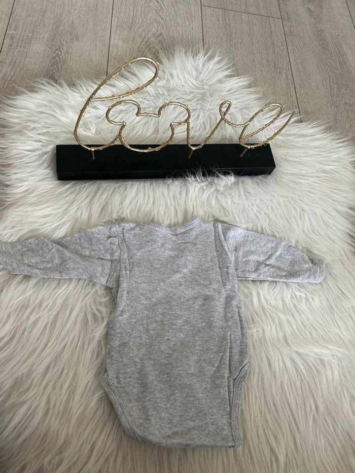 Très beau bodie manches longues 🥰 bougli bougla taille 3 mois - photo numéro 3