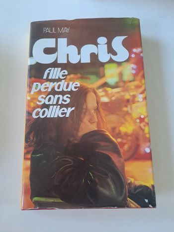 Chris fille perdue sans collier