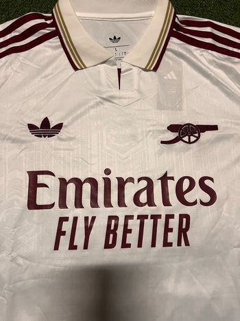 Nouveau maillot Arsenal 2026