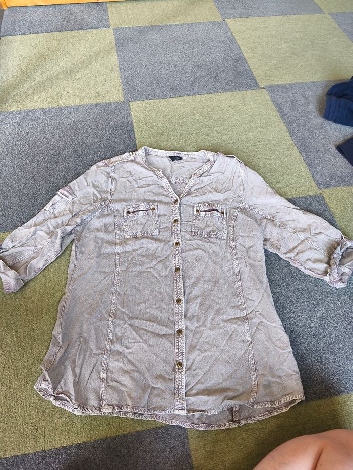Chemise femme taille 46