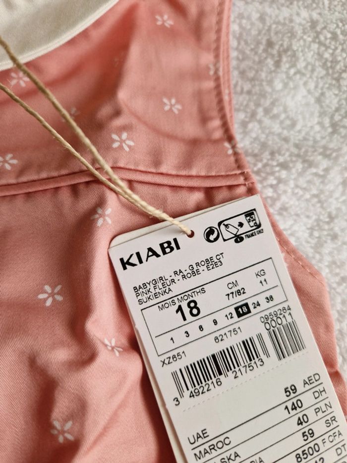Robe Kiabi neuve 18 mois - photo numéro 2