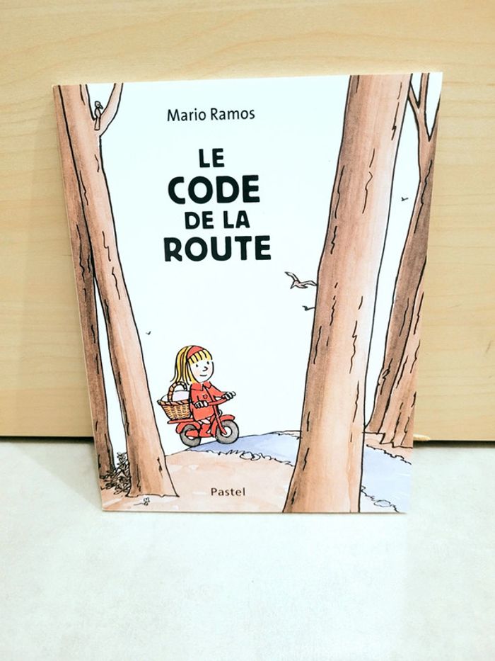 🌺 Livre (école des loisirs) : le code de la route
